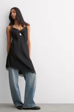 Halki / Babydoll|Spódnice /Sukienki><noscript><img width=