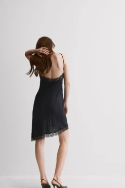 Halki / Babydoll|Spódnice /Sukienki><noscript><img width=