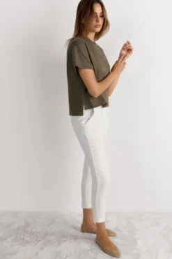 T-shirty|Bawełna>Intimissimi Bawełniana Bluzka z Krótkim Rękawem o Pudełkowym Kroju zielony - 660j - safari green