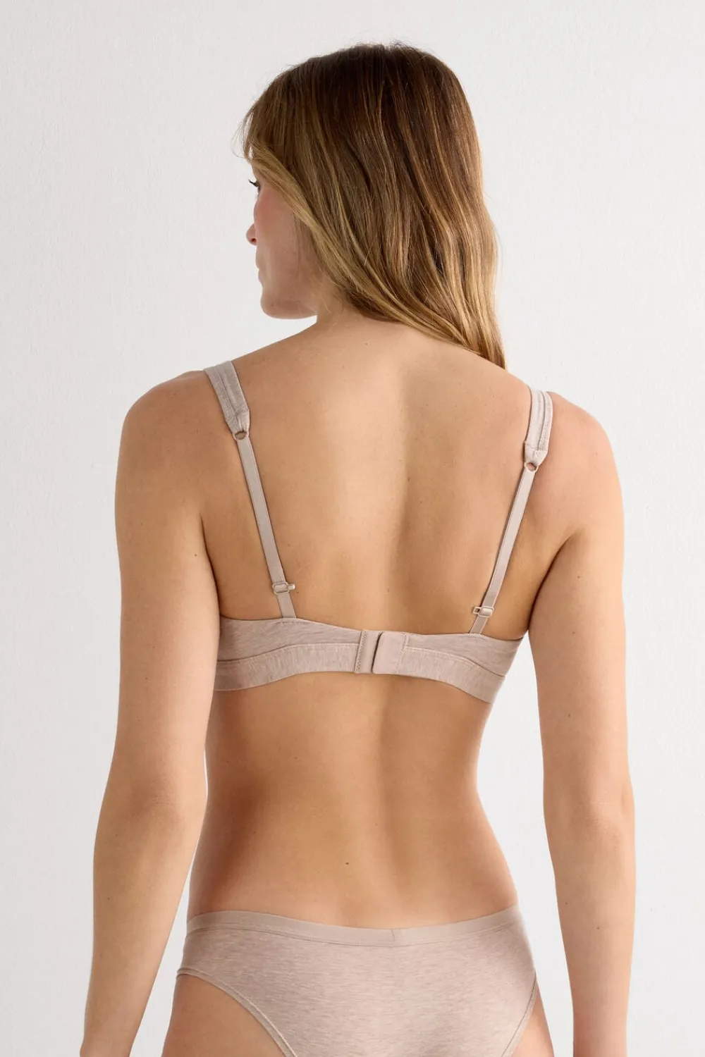 Trójkąty|Braletki>Intimissimi Bawełniany biustonosz trójkątny Lara naturalny - 112i - sand melange