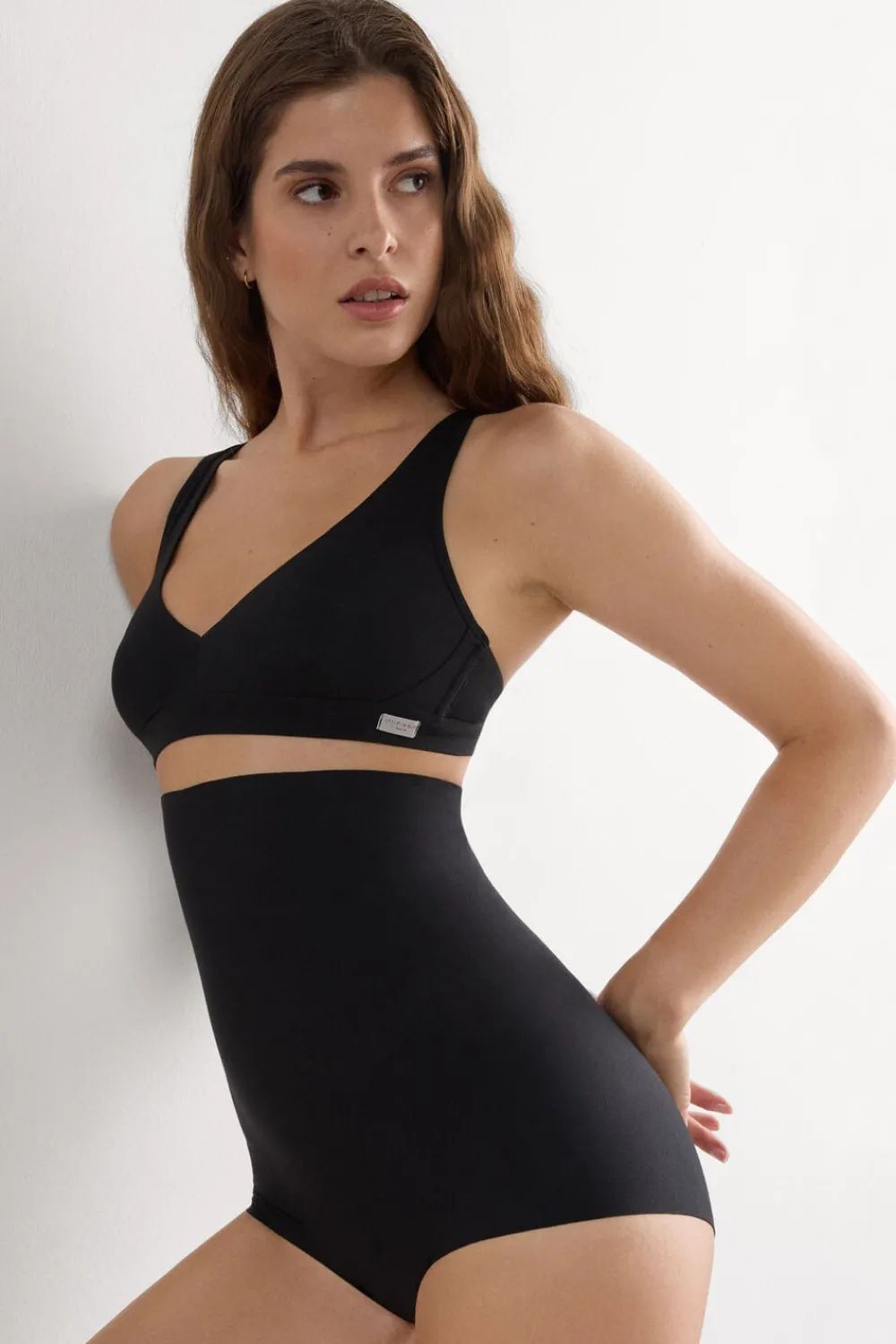 Trójkąty|Braletki>Intimissimi Bawełniany biustonosz trójkątny Lara czarny - 019 - czarny