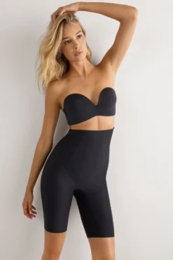 Bokserki|Z Wysokim Stanem>Intimissimi Bezszwowe modelujące spodenki z mikrofibry czarny - 019 - czarny