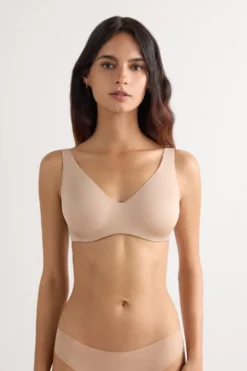 Balkonetki|Z Fiszbinami>Intimissimi Biustonosz balkonetka Greta z mikrofibry Ultralight naturalny - 044 - honey