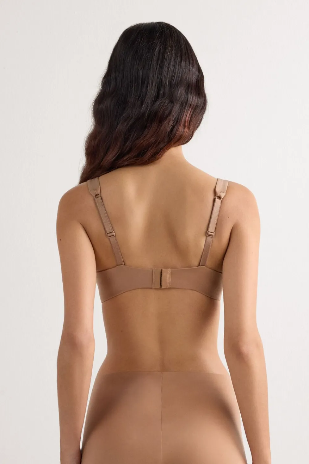 Balkonetki|Z Fiszbinami>Intimissimi Biustonosz balkonetka Greta z mikrofibry Ultralight naturalny - 417i - cappuccino