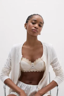 Balkonetki|Z Fiszbinami>Intimissimi Biustonosz Balkonetka Sofia Midsummer Dream beige - 118k - natural/cream beige