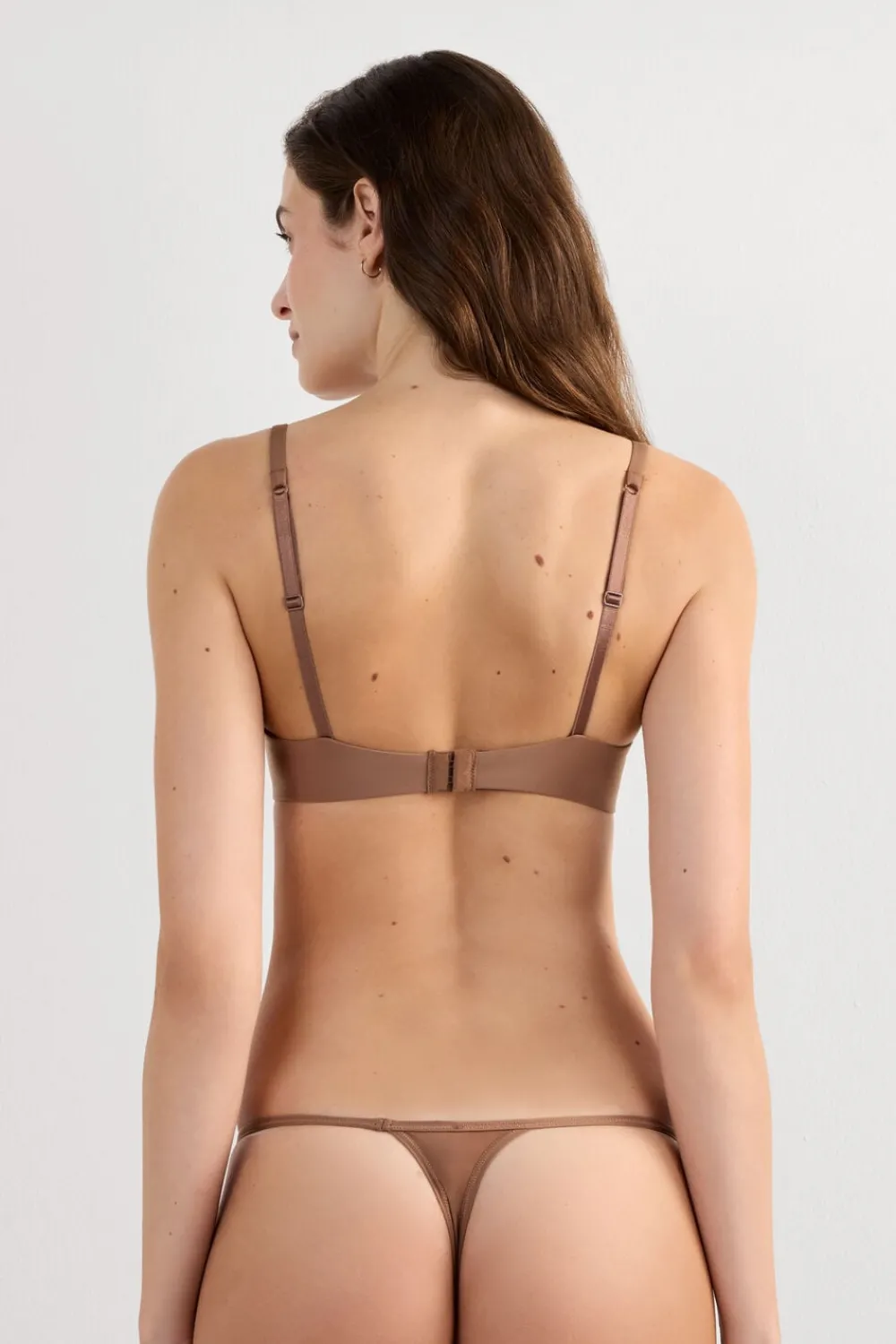 Balkonetki|Z Fiszbinami>Intimissimi Biustonosz balkonetka Sofia z mikrofibry Ultralight naturalny - 502i - caramel