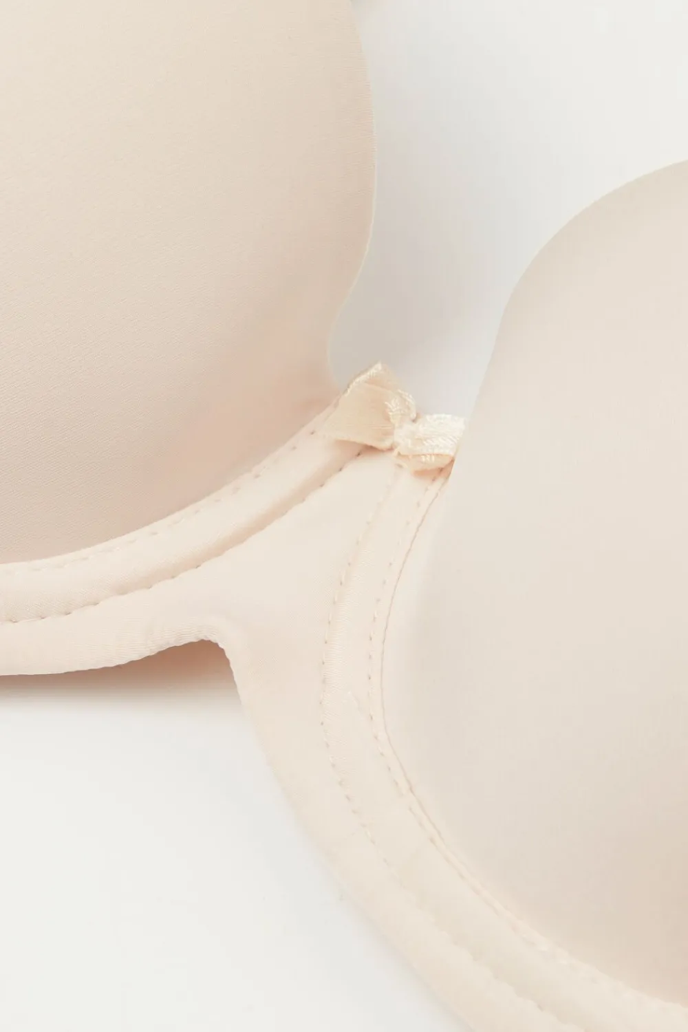 Balkonetki|Z Fiszbinami>Intimissimi Biustonosz balkonetka Sofia z mikrofibry Ultralight naturalny - 2280 - cream
