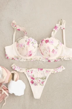 Balkonetki|Z Fiszbinami>Intimissimi Biustonosz Balkonetka Sofia z Nadrukiem Pretty Flowers - 057k - stampa floreale