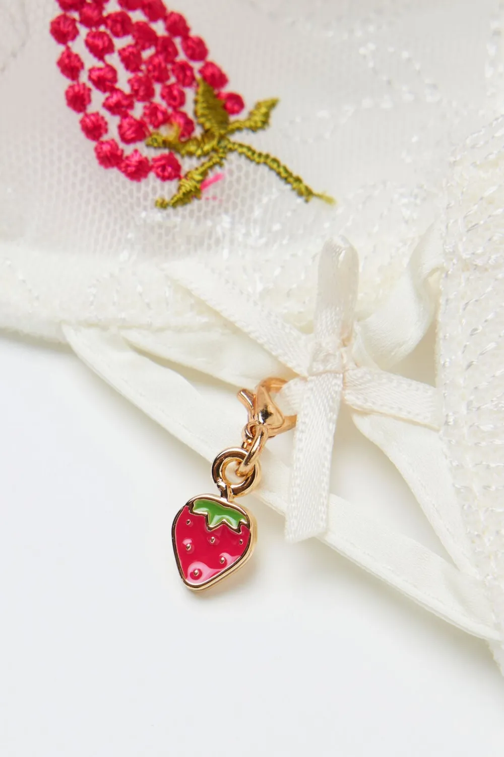 Balkonetki|Z Fiszbinami>Intimissimi Biustonosz Balkonetka Sweet as a Berry kremowy - 2127 - talkowy