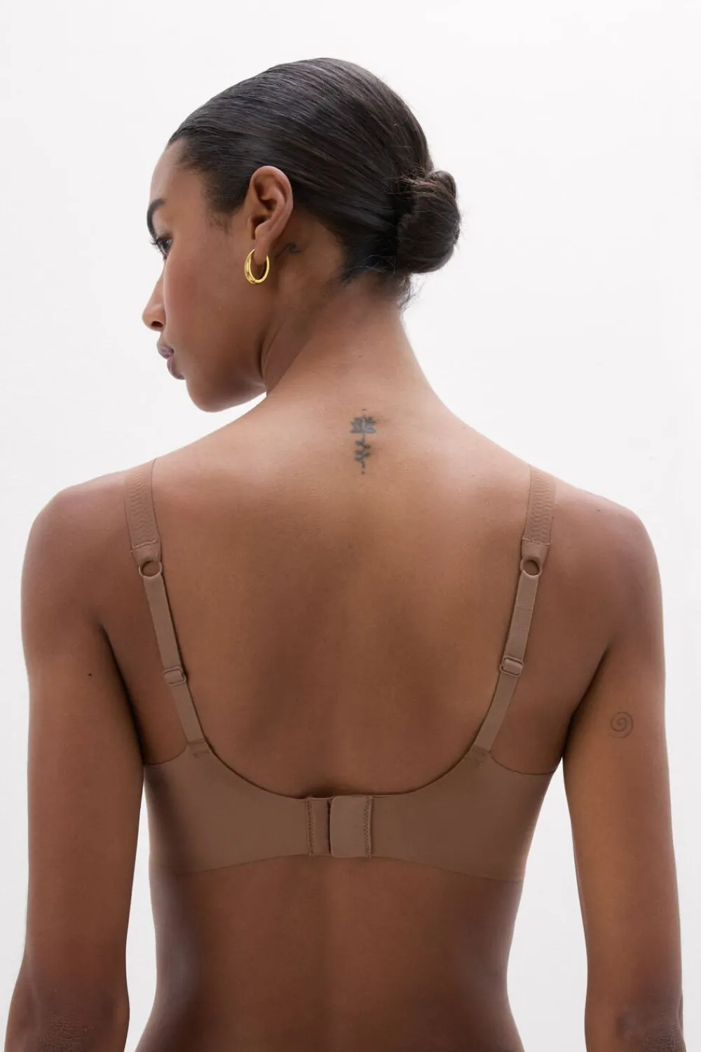 Braletki|Usztywniane>Intimissimi Biustonosz Bra Top Aria z Mikrofibry naturalny - 502i - caramel