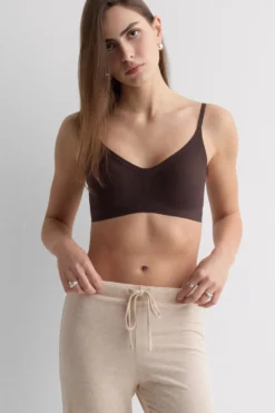 Braletki|Bez Fiszbin>Intimissimi Biustonosz Bra Top Eri z Mikrofibry brązowy - 705j - brąz mokka