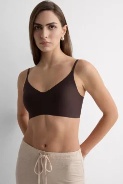 Braletki|Bez Fiszbin>Intimissimi Biustonosz Bra Top Eri z Mikrofibry brązowy - 705j - brąz mokka