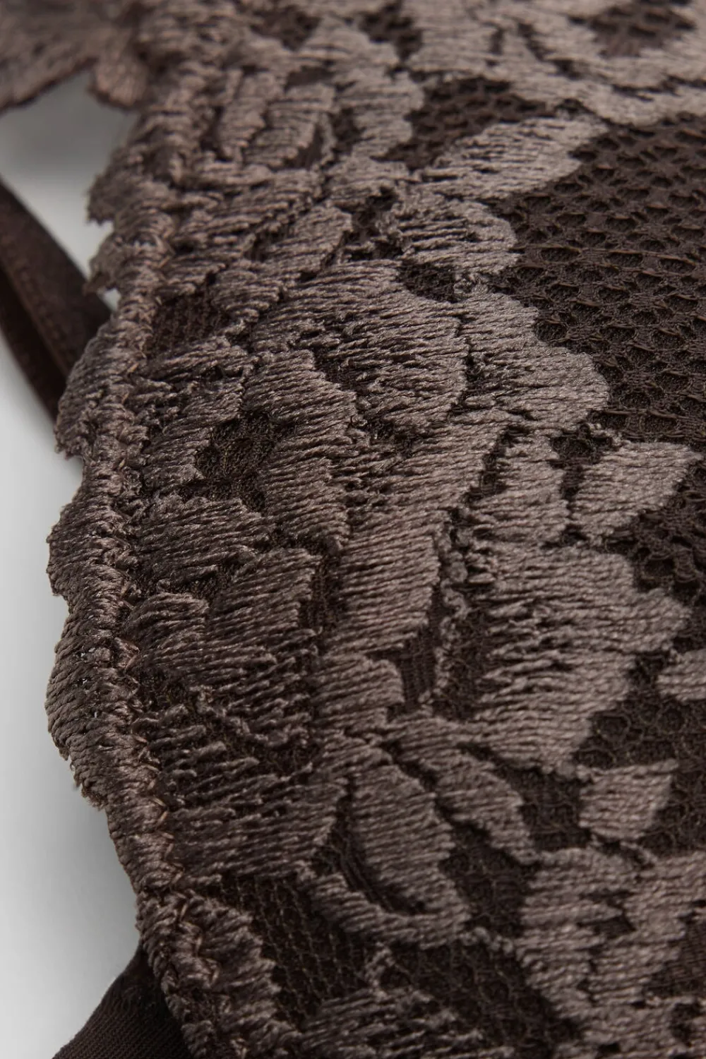 Push-up / Super Push-Up|Bez Fiszbin>Intimissimi Biustonosz Super Push-Up Gioia Pretty Flowers brązowy - 705j - brąz mokka