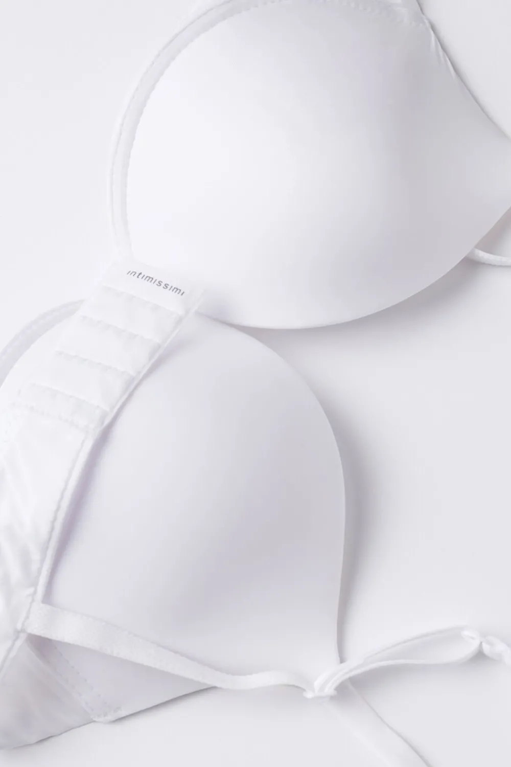Push-up / Super Push-Up|Z Fiszbinami>Intimissimi Biustonosz super push-up Simona z mikrofibry Ultralight biały - 001 - biały