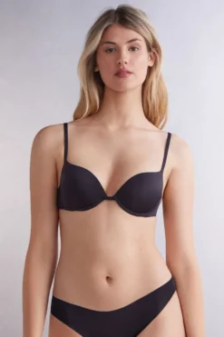 Push-up / Super Push-Up|Z Fiszbinami>Intimissimi Biustonosz super push-up Simona z mikrofibry Ultralight czarny - 019 - czarny