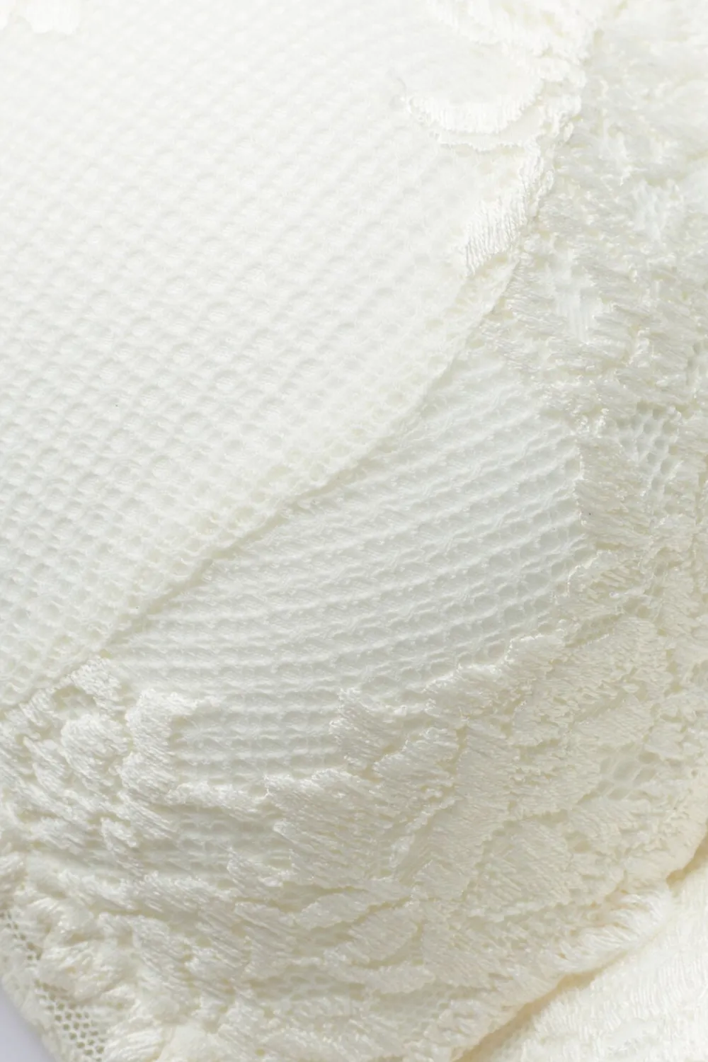 Trójkąty|Bez Fiszbin>Intimissimi Biustonosz Trójkątny Tiziana Pretty Flowers kremowy - 2127 - talkowy