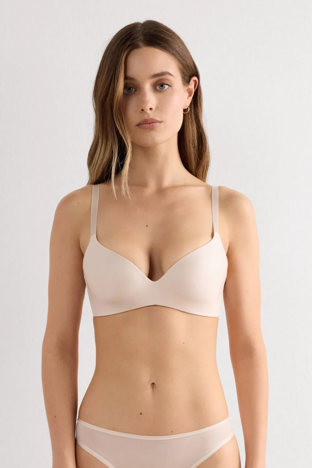 Trójkąty|Bez Fiszbin>Intimissimi Biustonosz trójkątny z mikrofibry Ultralight Adele naturalny - 2280 - cream