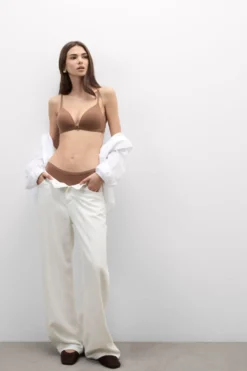 Trójkąty|Bez Fiszbin>Intimissimi Biustonosz Trójkąt Tiziana z Bawełny Ultralight Cotton naturalny - 502i - caramel