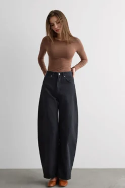 Bluzki Z Długim Rękawem|Bawełna Ultralight>Intimissimi Bluzka z Dekoltem w Łódkę z Bawełny Ultralight Cotton naturalny - 502i - caramel