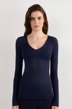 Bluzki Z Długim Rękawem|Ultralight Z Kaszmirem>Intimissimi Bluzka z Dekoltem w Szpic z Ultralekkiego Modalu z Kaszmirem niebieski - 1467 - intensywny niebieski