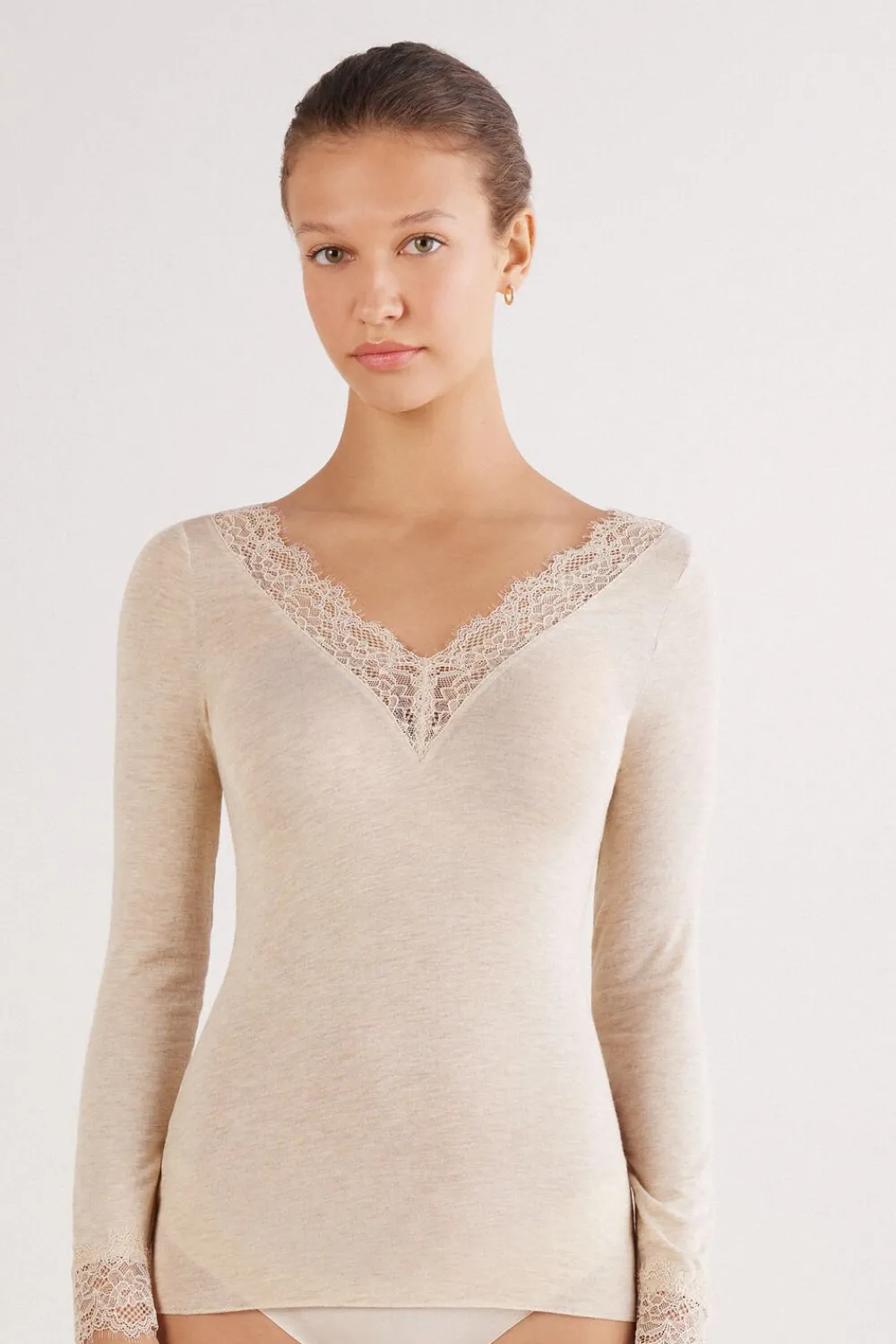 Bluzki Z Długim Rękawem|Ultralight Z Kaszmirem>Intimissimi Bluzka z długim rękawem z modalu i kaszmiru z koronką beige - 036k - beige melange