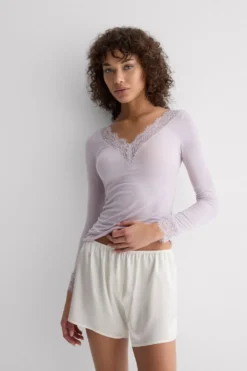 Bluzki Z Długim Rękawem|Ultralight Z Kaszmirem>Intimissimi Bluzka z długim rękawem z modalu i kaszmiru z koronką fioletowy - 056k - quartz lilac