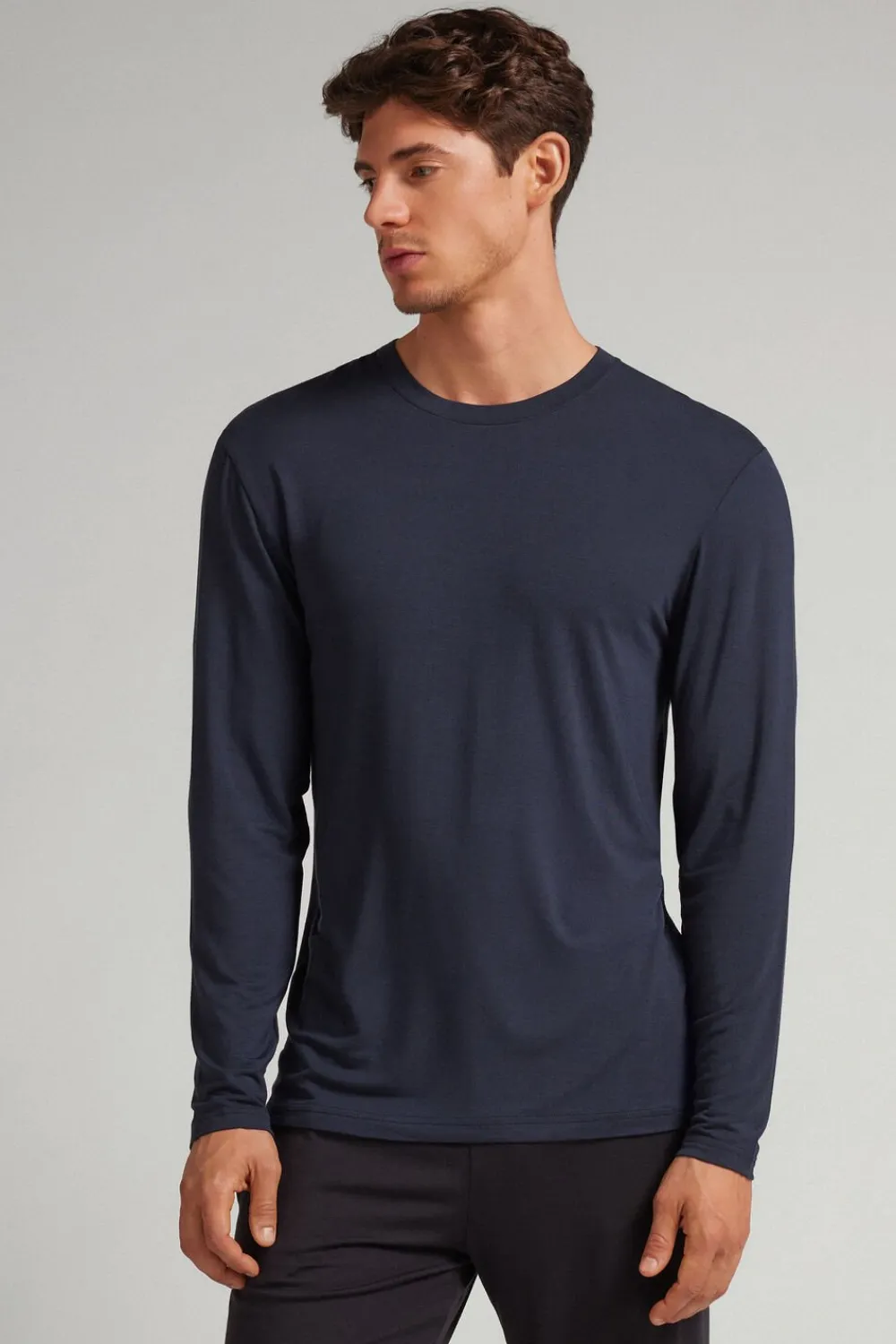 Bluzki Z Długim Rękawem|Soft Silk>Intimissimi Bluzka z Długim Rękawem z Tkaniny Soft Silk niebieski - 800 - blu notte