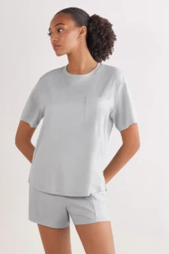 Piżamy Krótkie>Intimissimi Bluzka z Krótkim Rękawem z Bawełny Elevated Cotton szary - 946j - shell grey
