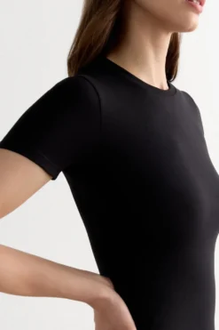 T-shirty><noscript><img width=