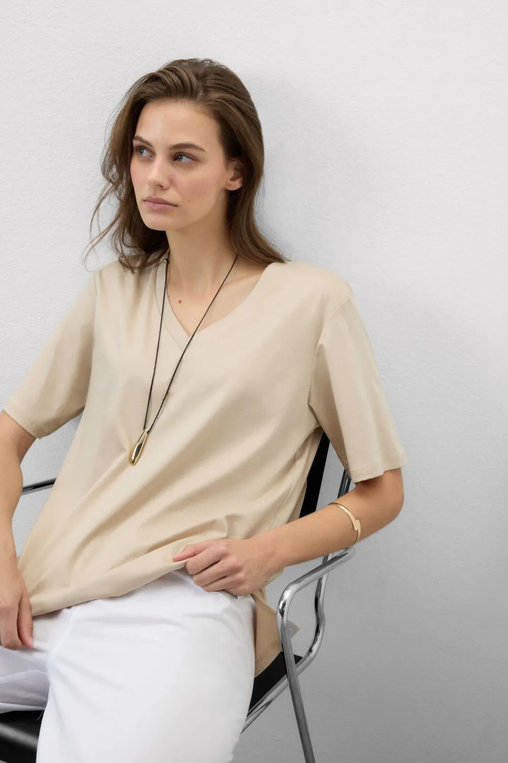 T-shirty|Bawełna>Intimissimi Bluzka z Krótkim Rękawem z Dekoltem w Serek z bawełny Elevated Cotton naturalny - 447j - mandorla beige