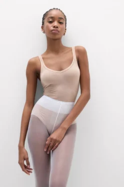 Body|Bawełna Ultralight>Intimissimi Body bez Rękawów z Bawełny Ultralight Cotton - 044 - honey