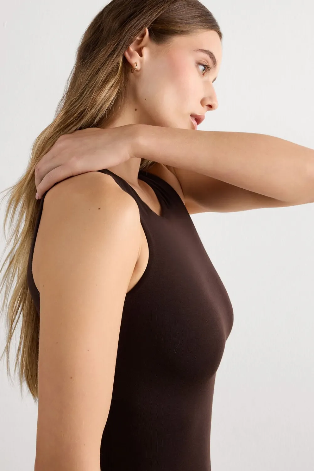 Body|Fresh Bamboo>Intimissimi Body na Szerokich Ramiączkach z Tkaniny Fresh Bamboo brązowy - 705j - brąz mokka