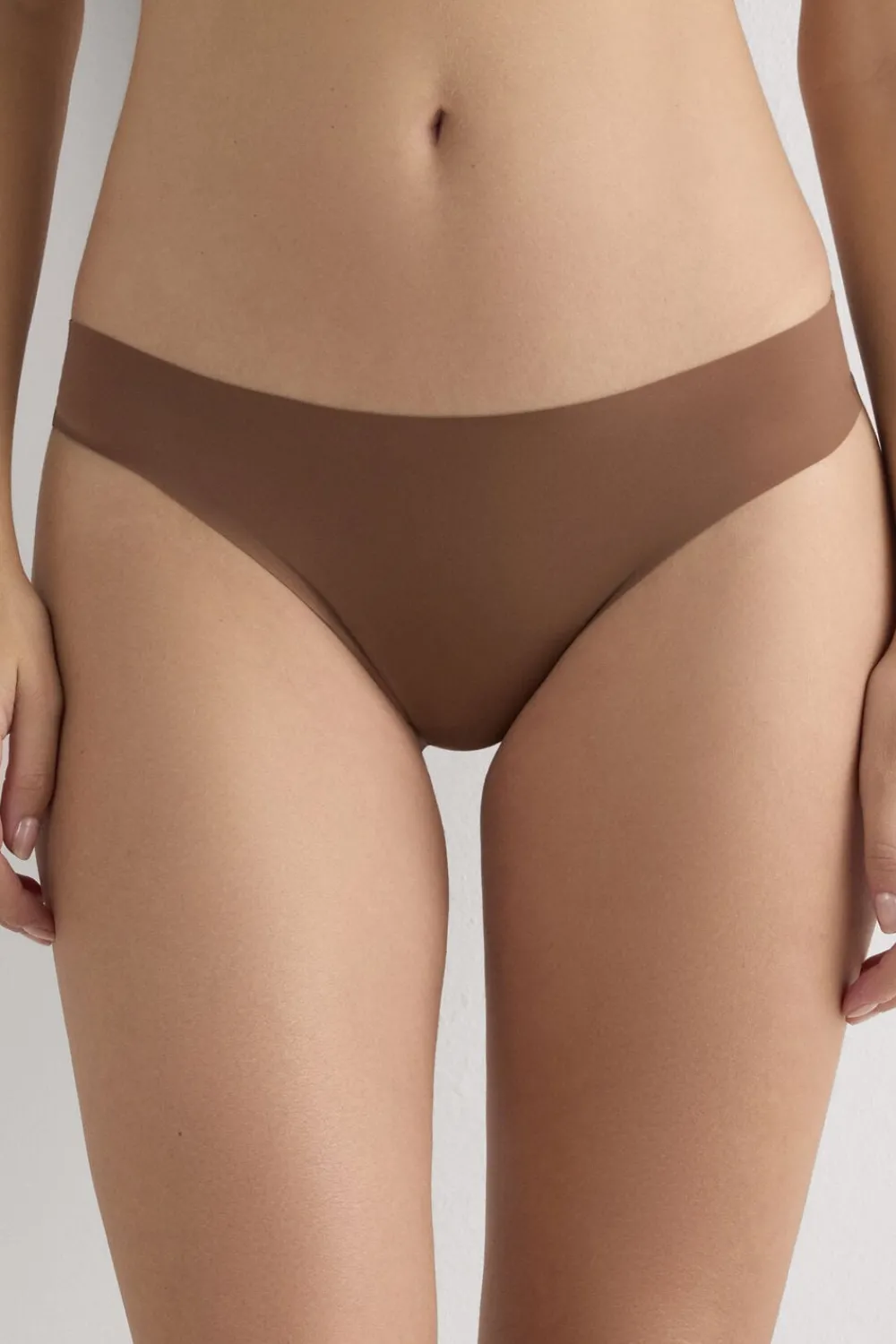 Brazyliany|Mikrofibra>Intimissimi Brazyliany Bezszwowe z Ultralekkiej Mikrofibry naturalny - 502i - caramel