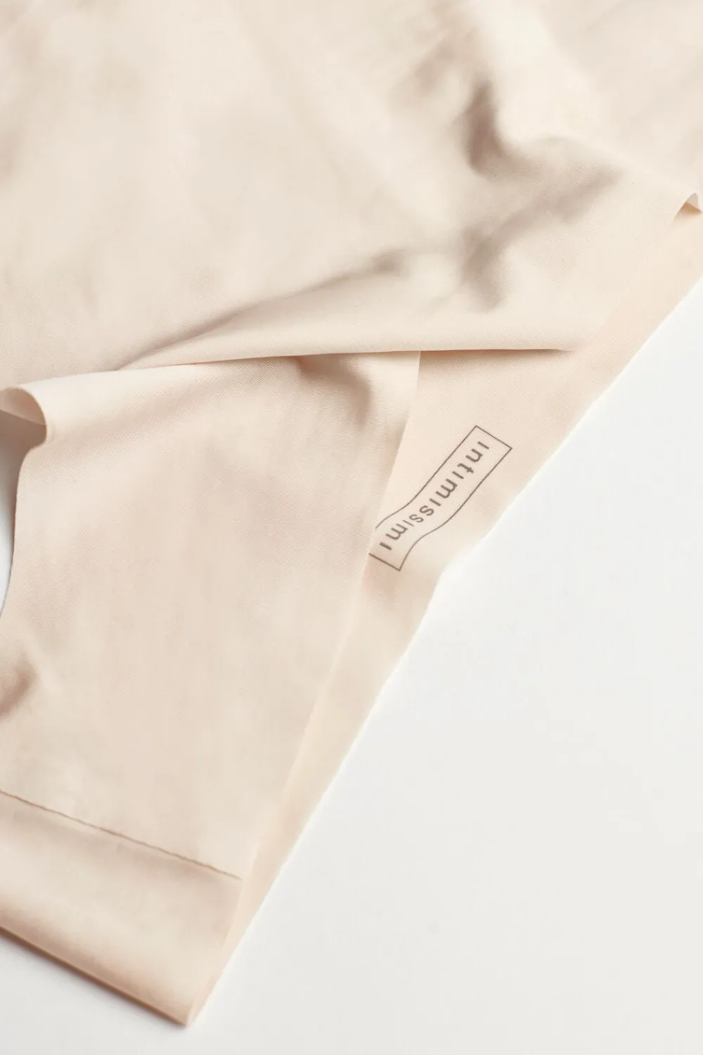 Brazyliany|Mikrofibra>Intimissimi Brazyliany Bezszwowe z Ultralekkiej Mikrofibry naturalny - 2280 - cream