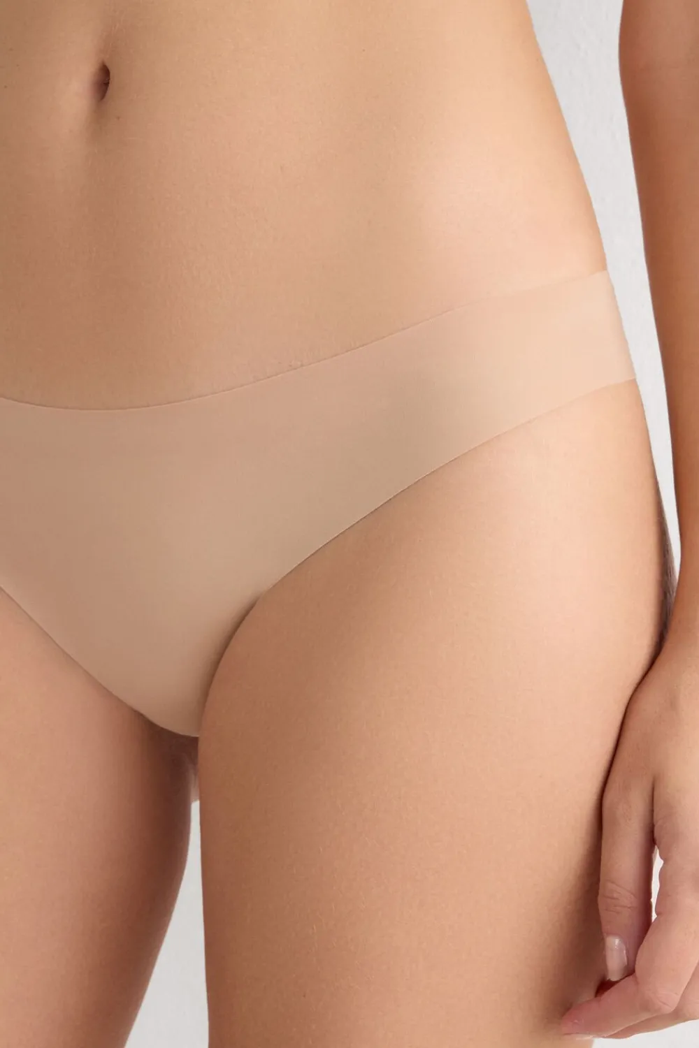 Brazyliany|Mikrofibra>Intimissimi Brazyliany Bezszwowe z Ultralekkiej Mikrofibry naturalny - 044 - honey