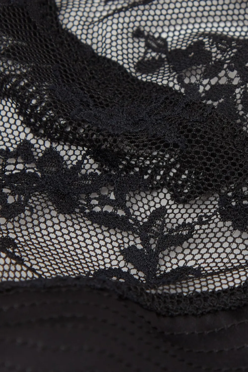 Brazyliany>Intimissimi Brazyliany w stylu lat '80 The Art of Lingerie czarny - 019 - czarny