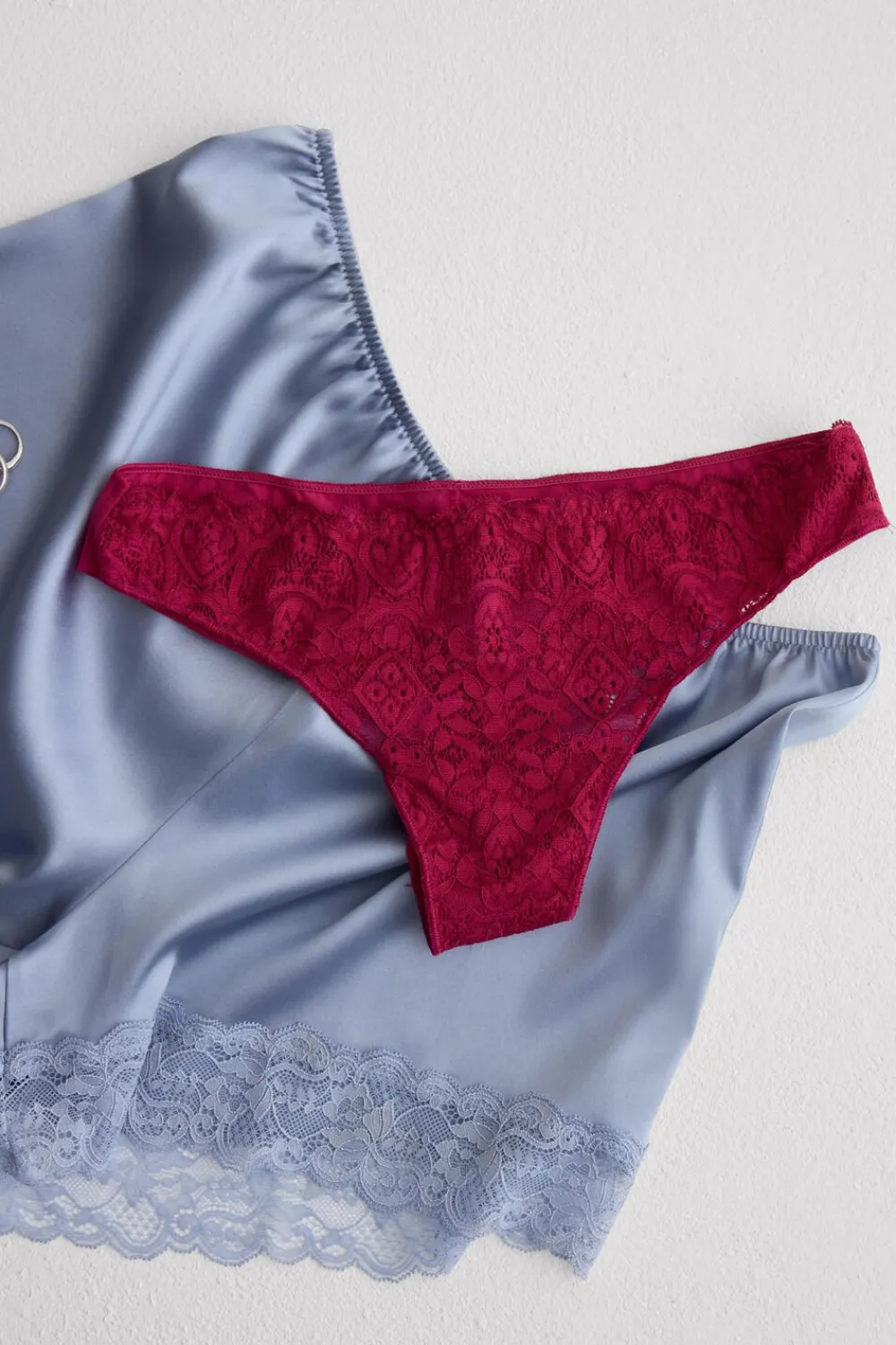 Brazyliany>Intimissimi Brazyliany z Koronki i Mikrofibry różowy - 110k - cherry pink