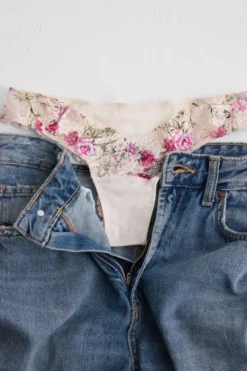 Brazyliany>Intimissimi Brazyliany z Nadrukiem Pretty Flowers motyw kwiatowy - 057k - stampa floreale