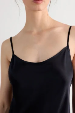 Halki / Babydoll|Spódnice /Sukienki><noscript><img width=