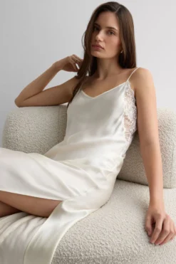 Halki / Babydoll|Lingerie>Intimissimi Długa Halka z Jedwabiu Ethereal Embrace kremowy - 2127 - talkowy