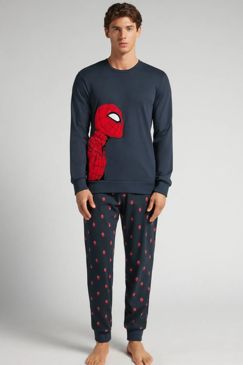 Piżamy Długie>Intimissimi Długa Piżama Bawełniana Marvel Spiderman niebieski - 800 - blu notte