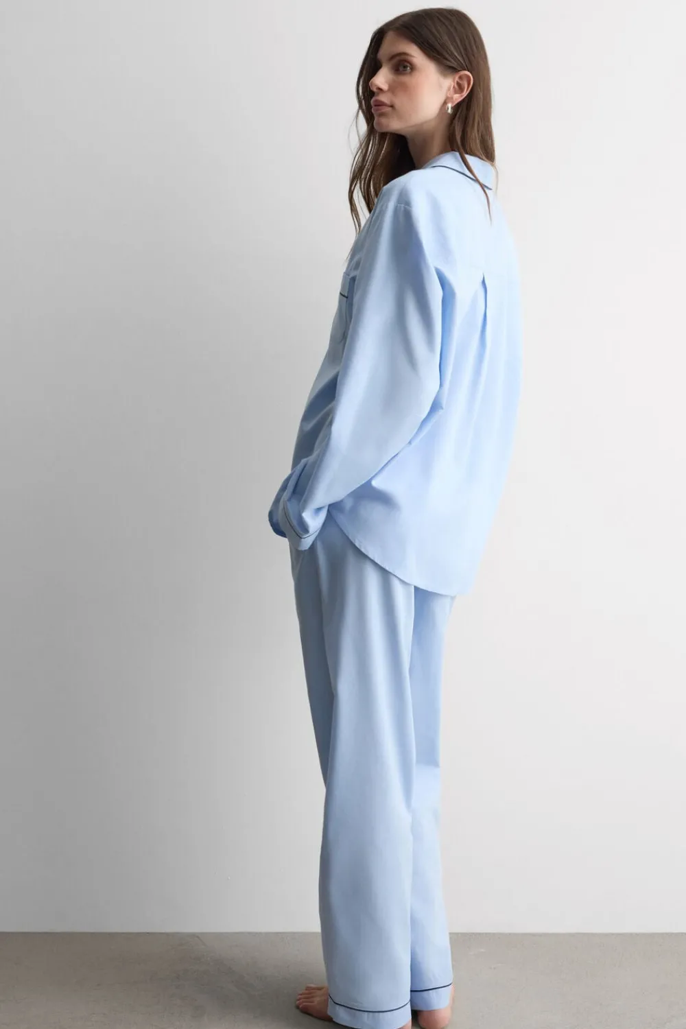 Odzież Domowa|Piżamy Długie>Intimissimi Długa Piżama z Bawełny i Modalu Chambray NI niebieski - 067k - chambray blue