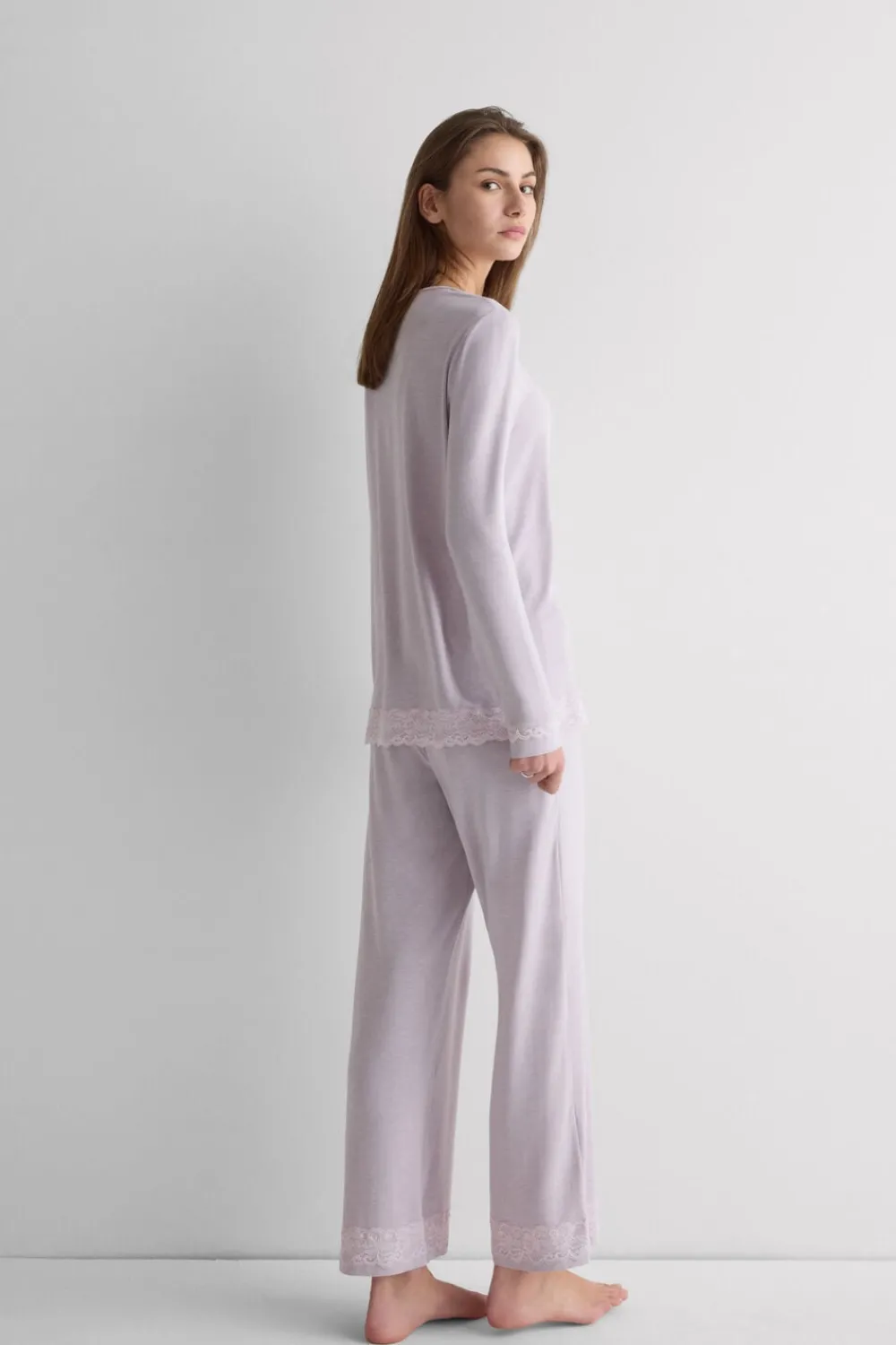 Piżamy Długie|Zestawy Piżam>Intimissimi Długa Rozpinana z Przodu Piżama z Modalu z Koronką fioletowy - 068k - quartz lilac melange