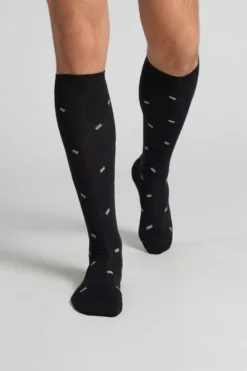 Skarpetki Długie>Intimissimi Długie Skarpety Bawełniane z nadrukiem - 092k - nero soldi
