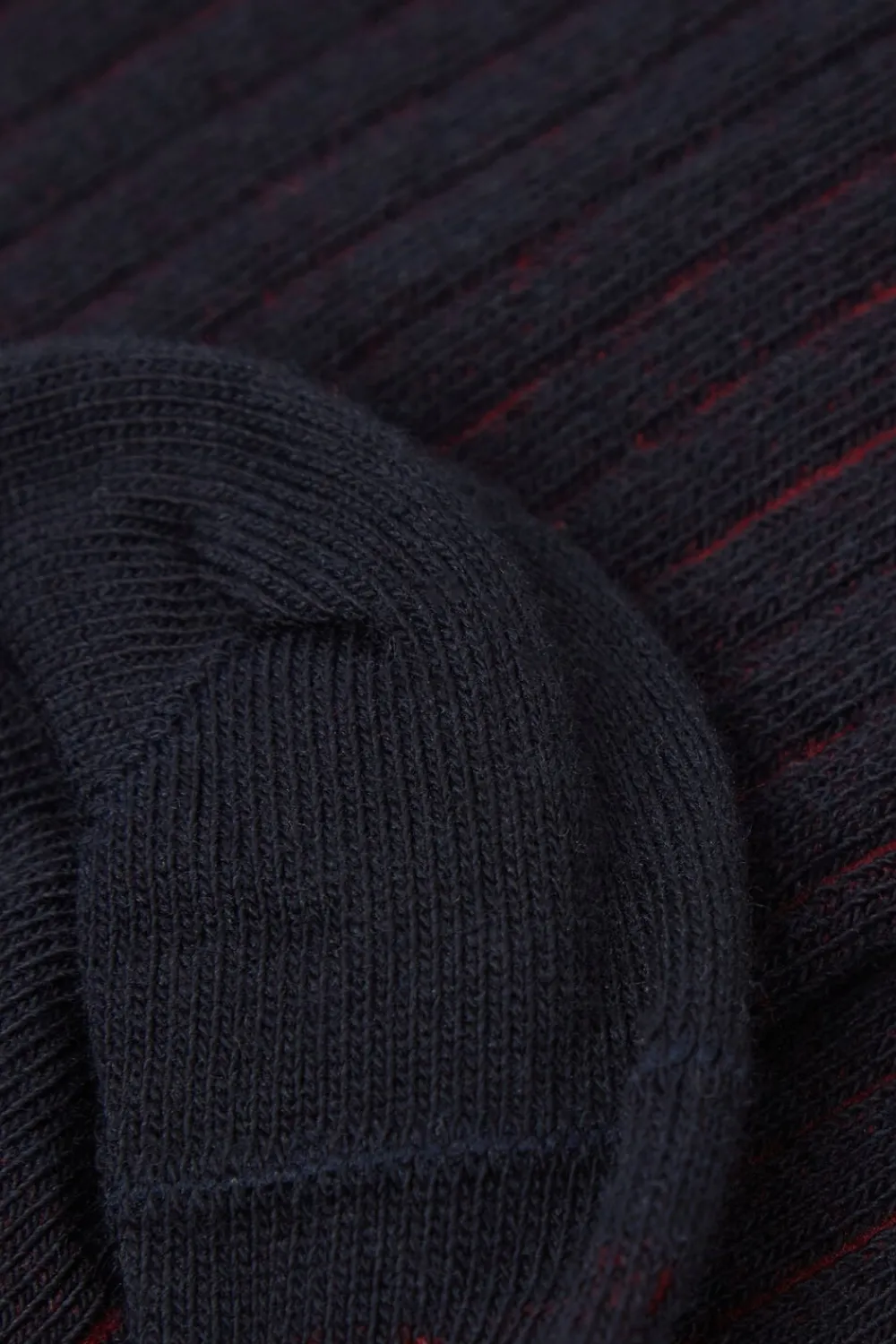 Skarpetki Długie>Intimissimi Długie Skarpety z Bawełny Soft w Prążek czerwony - 741j - blu scuro/rosso