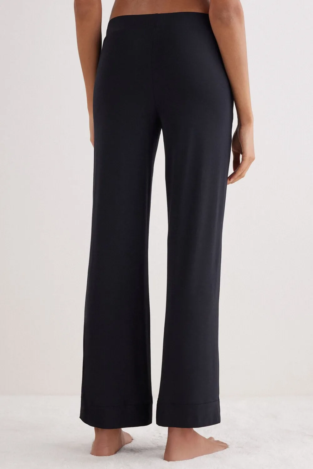 Legginsy / Spodnie|Modal>Intimissimi Długie Spodnie Typu Palazzo z Modalu czarny - 019 - czarny