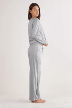 Piżamy Długie>Intimissimi Długie Spodnie z Bawełny Elevated Cotton szary - 946j - shell grey