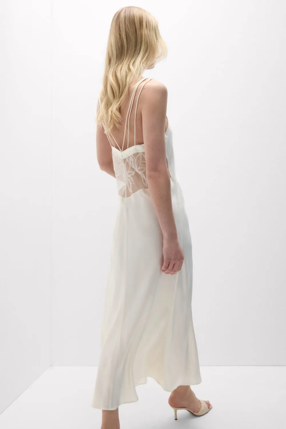 Halki / Babydoll|Lingerie>Intimissimi Długi Halka z Jedwabiu i Koronki My Forever Love kremowy - 2127 - talkowy