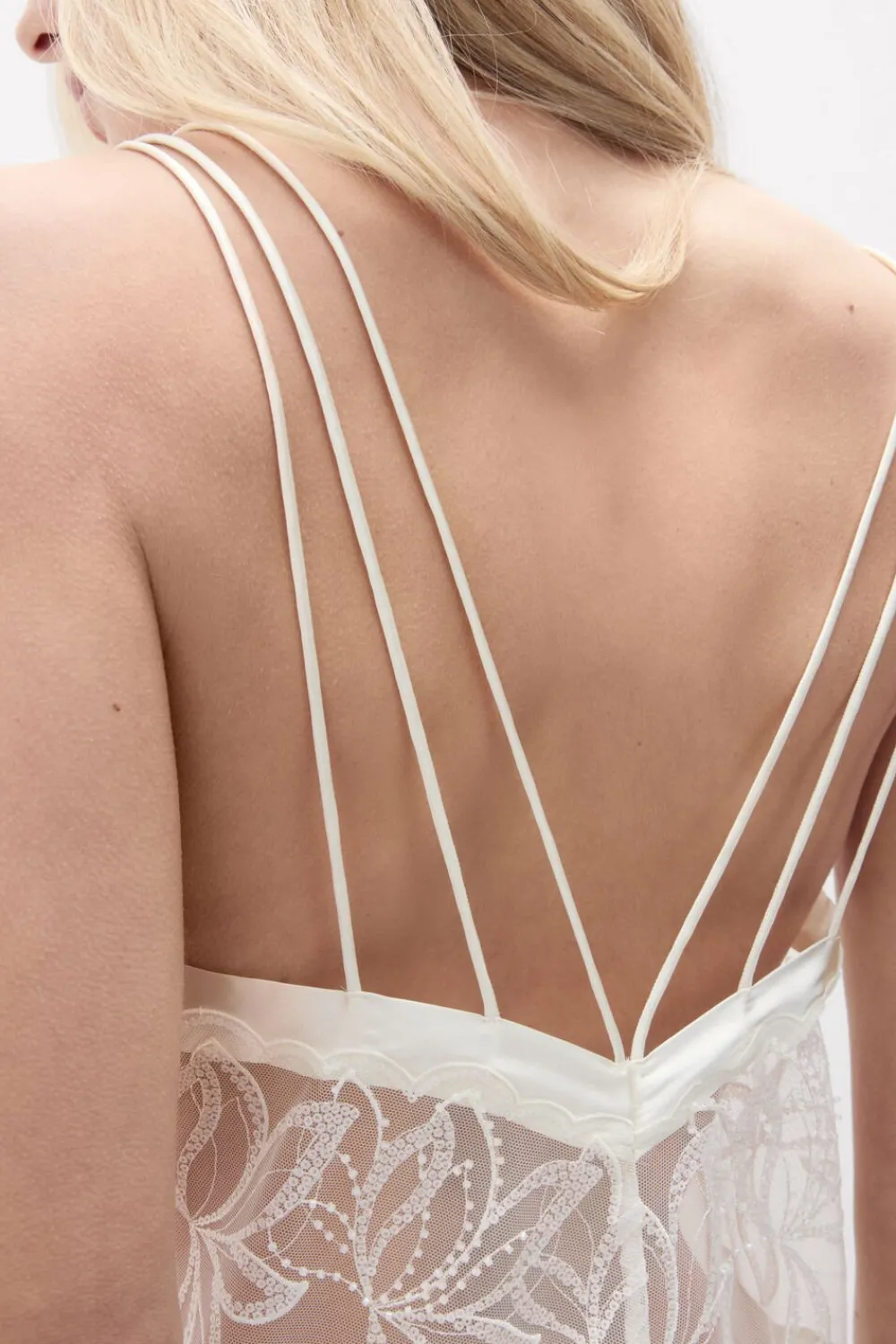 Halki / Babydoll|Lingerie>Intimissimi Długi Halka z Jedwabiu i Koronki My Forever Love kremowy - 2127 - talkowy