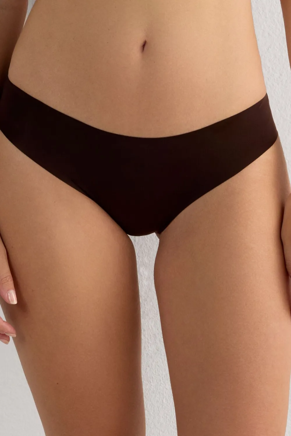 Figi|Mikrofibra>Intimissimi Figi Bezszwowe z Mikrofibry brązowy - 705j - brąz mokka